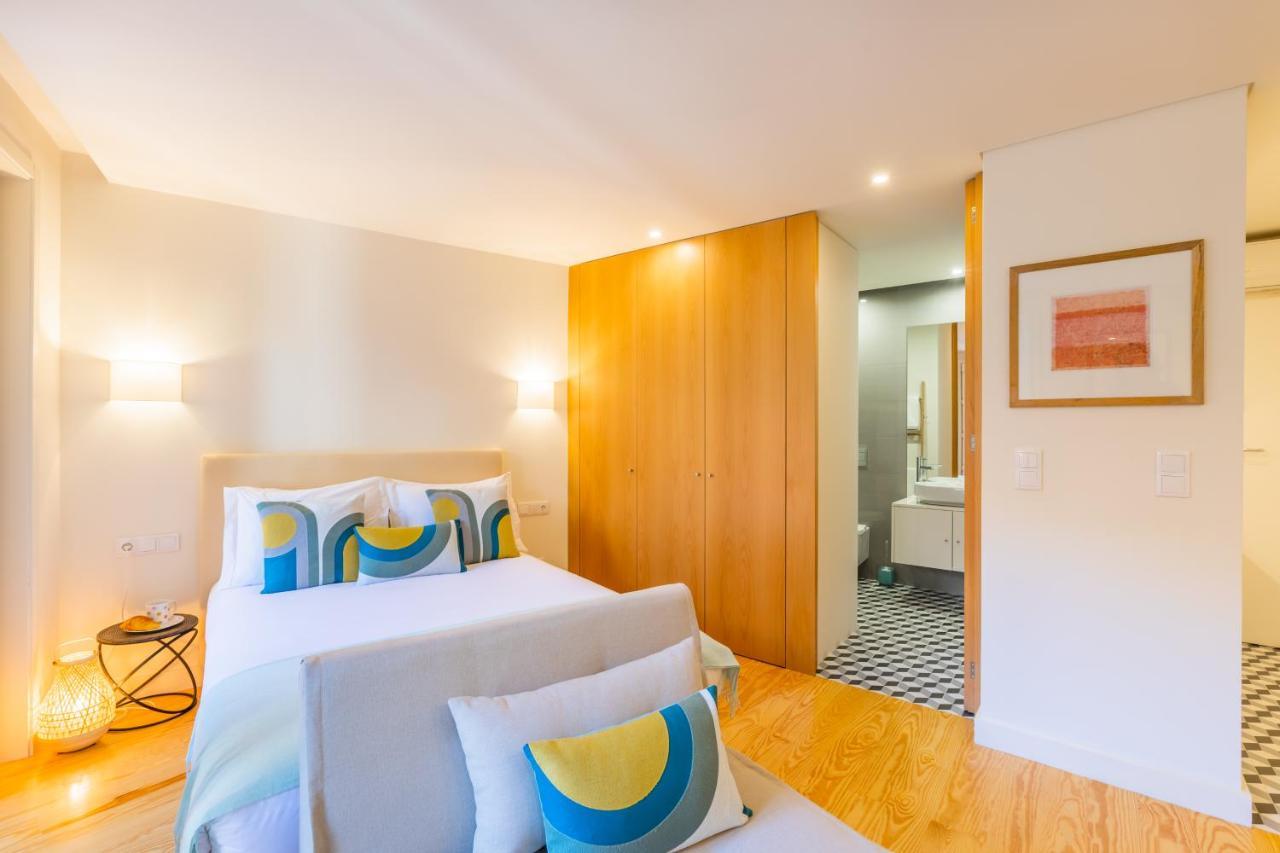 Clerigos Tower - Experience In Porto Apartment Luaran gambar